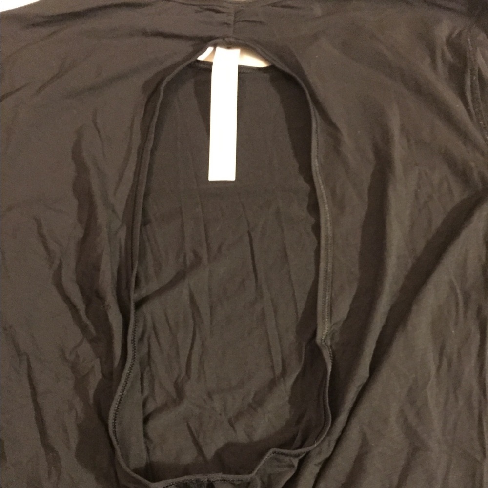 Lululemon Athletica Timeless Twist LS - Picture 5 of 8